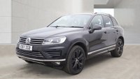 USED 2017 17 VOLKSWAGEN TOUAREG 3.0 TDI V6 BlueMotion Tech R-Line SUV 5dr Diesel Tiptronic 4WD Euro 6 (s/s) (262 ps) Finance Soft Search Pre Approval