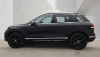USED 2017 17 VOLKSWAGEN TOUAREG 3.0 TDI V6 BlueMotion Tech R-Line SUV 5dr Diesel Tiptronic 4WD Euro 6 (s/s) (262 ps) Finance Soft Search Pre Approval