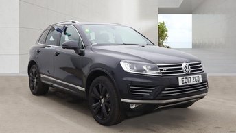 2017 VOLKSWAGEN TOUAREG