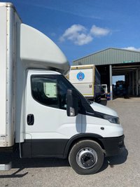 USED 2020 70 IVECO DAILY 7.2 TONNE BOX 