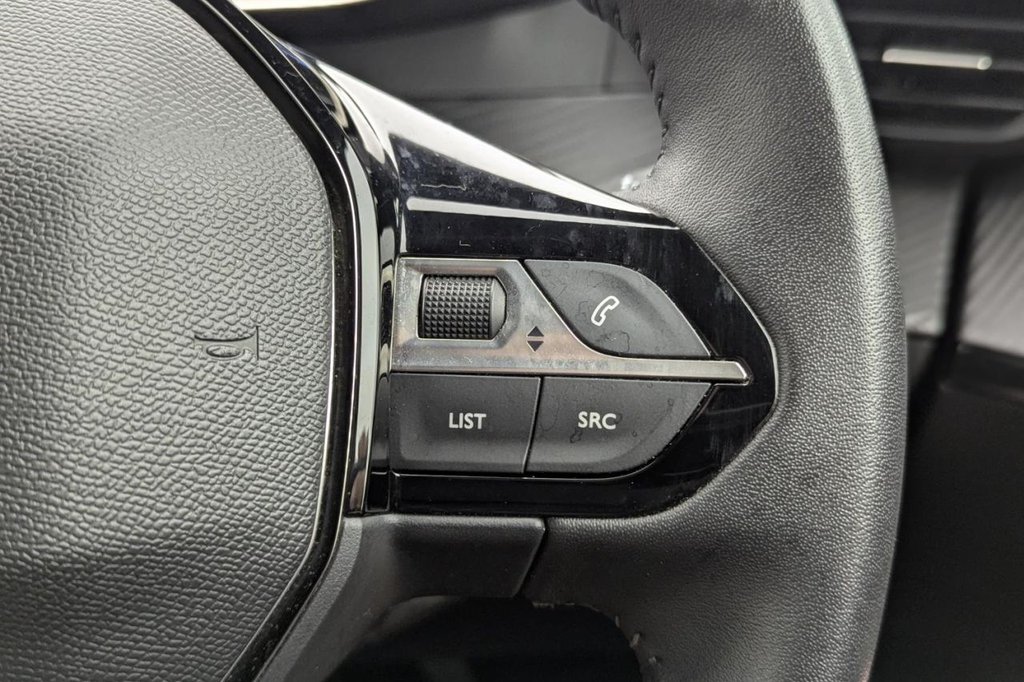 USED 2023 23 PEUGEOT E-2008 50kWh Allure Premium + SUV 5dr Electric Auto (7kW Charger) (136 ps) Car Play, Camera, Sat Nav