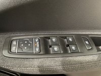 USED 2022 72 RENAULT ZOE R135 EV50 52kWh Iconic Hatchback 5dr Electric Auto (Boost Charge) (134 bhp) 