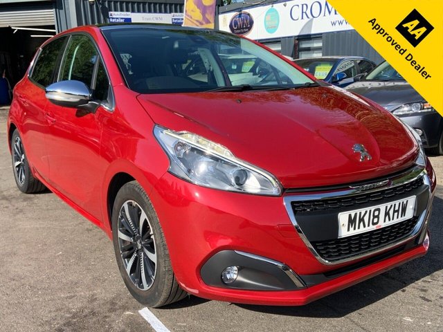 View our PEUGEOT 208