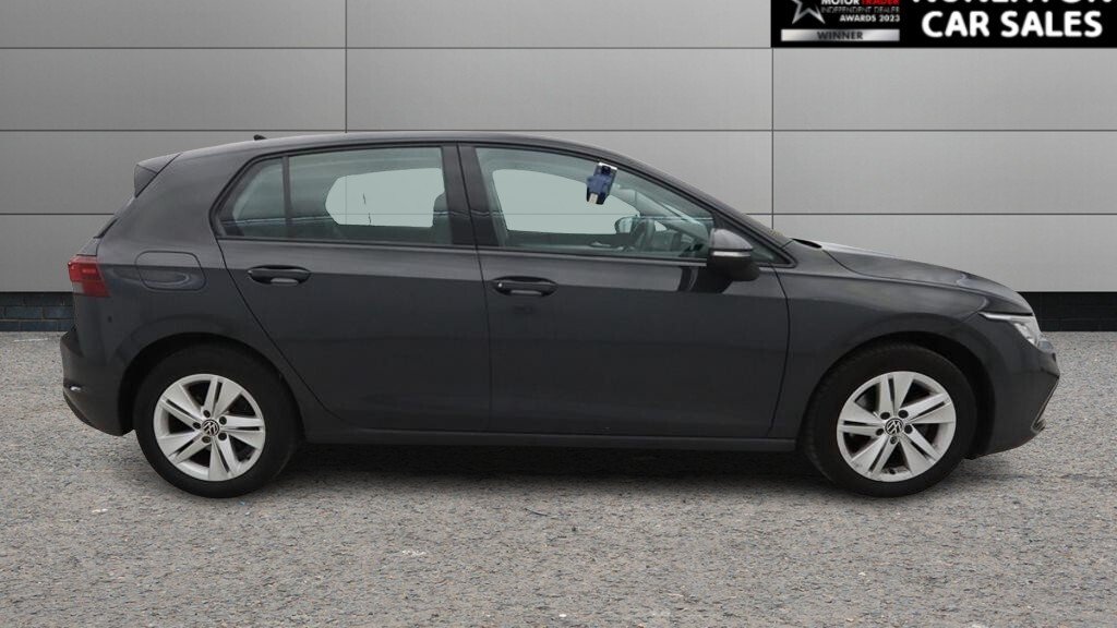 USED 2024 73 VOLKSWAGEN GOLF 1.5 TSI Life Hatchback 5dr Petrol Manual Euro 6 (s/s) (130 ps) 