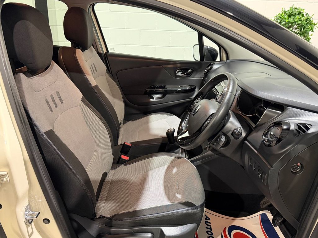 USED 2014 14 RENAULT CAPTUR 1.5 dCi ENERGY Dynamique S MediaNav SUV 5dr Diesel Manual Euro 5 (s/s) (90 ps) 