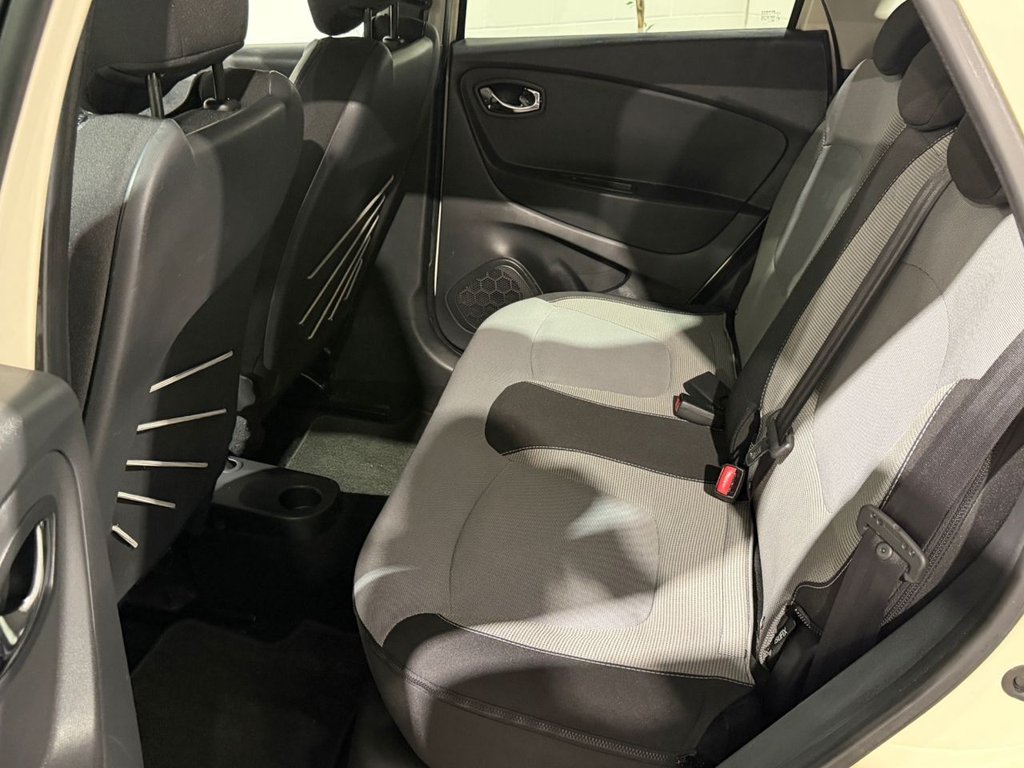 USED 2014 14 RENAULT CAPTUR 1.5 dCi ENERGY Dynamique S MediaNav SUV 5dr Diesel Manual Euro 5 (s/s) (90 ps) 