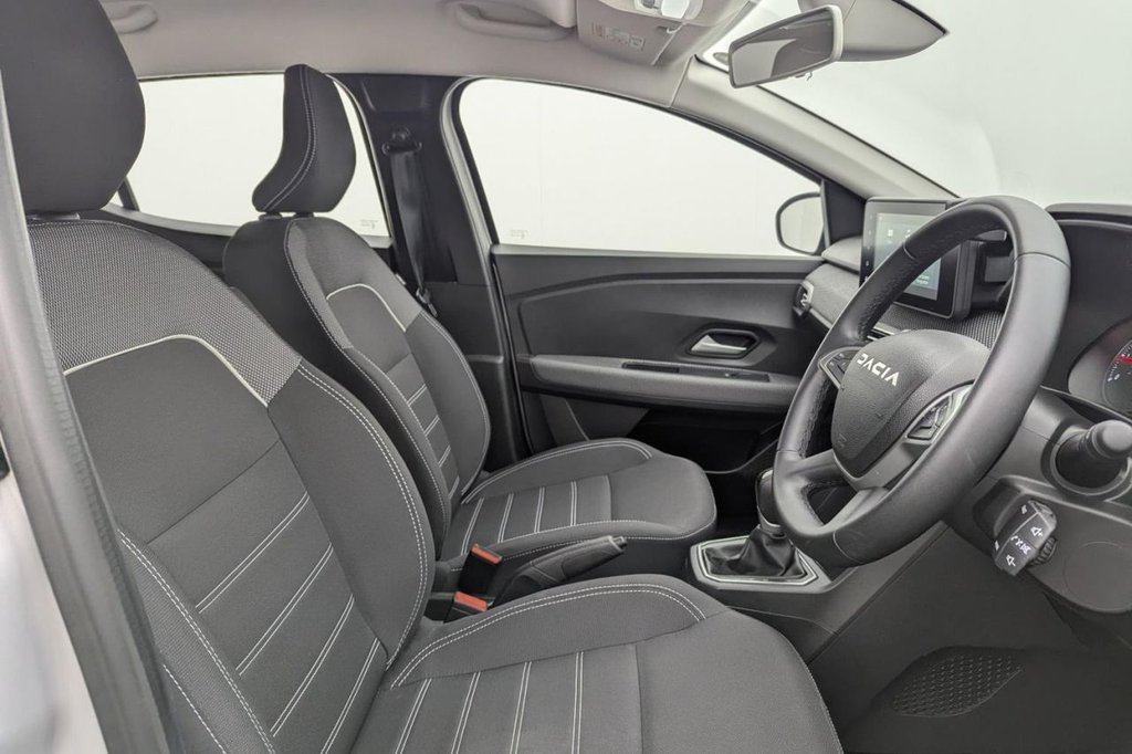 USED 2023 23 DACIA SANDERO 1.0 TCe Expression Hatchback 5dr Petrol CVT Euro 6 (s/s) (90 ps) Camera, Keyless Go, Cruise