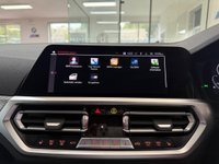 USED 2022 22 BMW 3 SERIES 2.0 320i M Sport Auto Euro 6 (s/s) 4dr PERFORMANCEKIT+COMFORTPROPACK