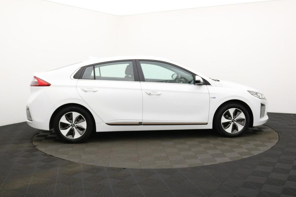 USED 2019 19 HYUNDAI IONIQ 28kWh Premium SE Hatchback 5dr Electric Auto (120 ps) Car Play, Sat Nav, Camera