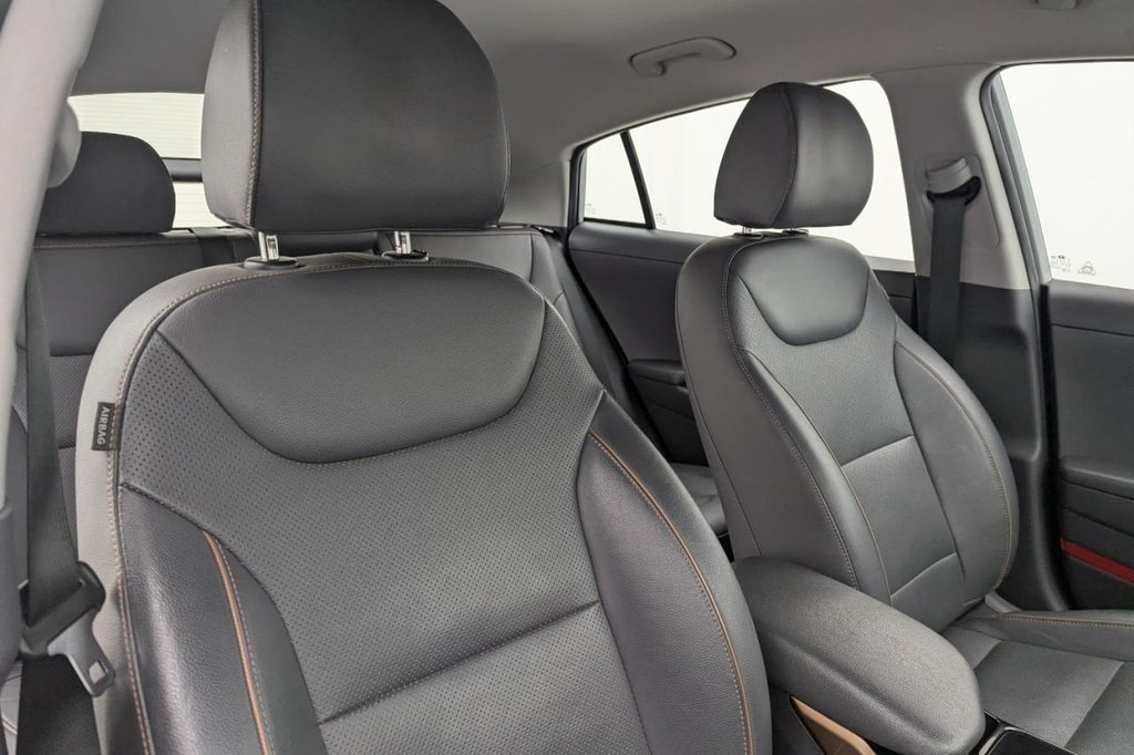 USED 2019 19 HYUNDAI IONIQ 28kWh Premium SE Hatchback 5dr Electric Auto (120 ps) Car Play, Sat Nav, Camera
