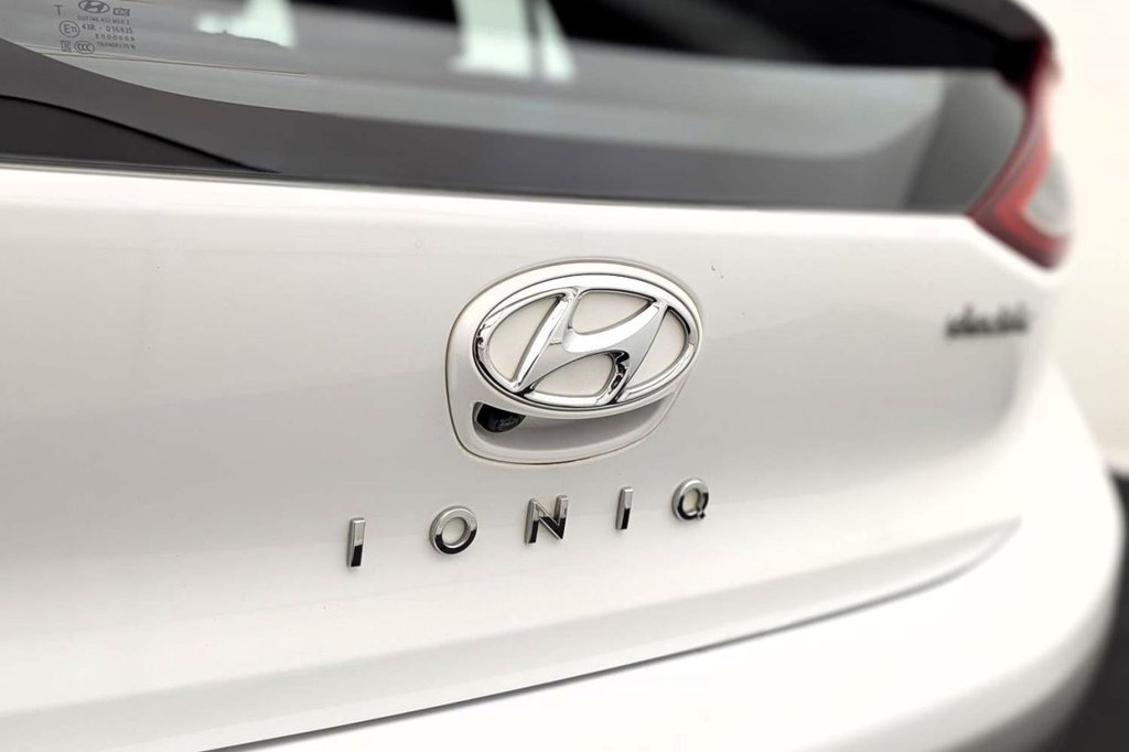 USED 2019 19 HYUNDAI IONIQ 28kWh Premium SE Hatchback 5dr Electric Auto (120 ps) Car Play, Sat Nav, Camera