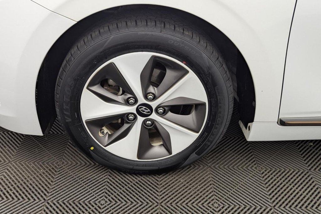 USED 2019 19 HYUNDAI IONIQ 28kWh Premium SE Hatchback 5dr Electric Auto (120 ps) Car Play, Sat Nav, Camera