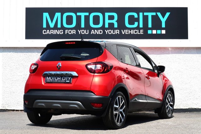 View our RENAULT CAPTUR