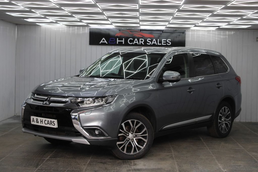 Grey 2017 Mitsubishi Outlander SUV/Crossover All-wheel drive Manual