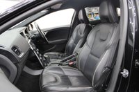 USED 2016 16 VOLVO XC60 2.0 D4 SE Nav SUV 5dr Diesel Manual Euro 6 (s/s) (190 ps) 2 KEYS / 2 OWNERS