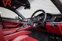 USED 2019 69 PORSCHE PANAMERA 4.0T V8 Turbo Saloon 5dr Petrol PDK 4WD Euro 6 (s/s) (550 ps) BOSE + Carbon Fibre + Sunroof
