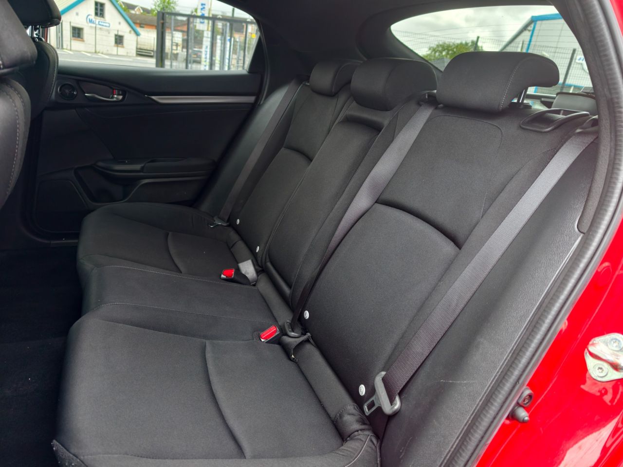 2021 HONDA CIVIC 1.0 VTEC Turbo SR Hatchback 5dr Petrol Manual Euro 6 (s/s) (126 ps) - vehicle photo 29 for sale on PureCar