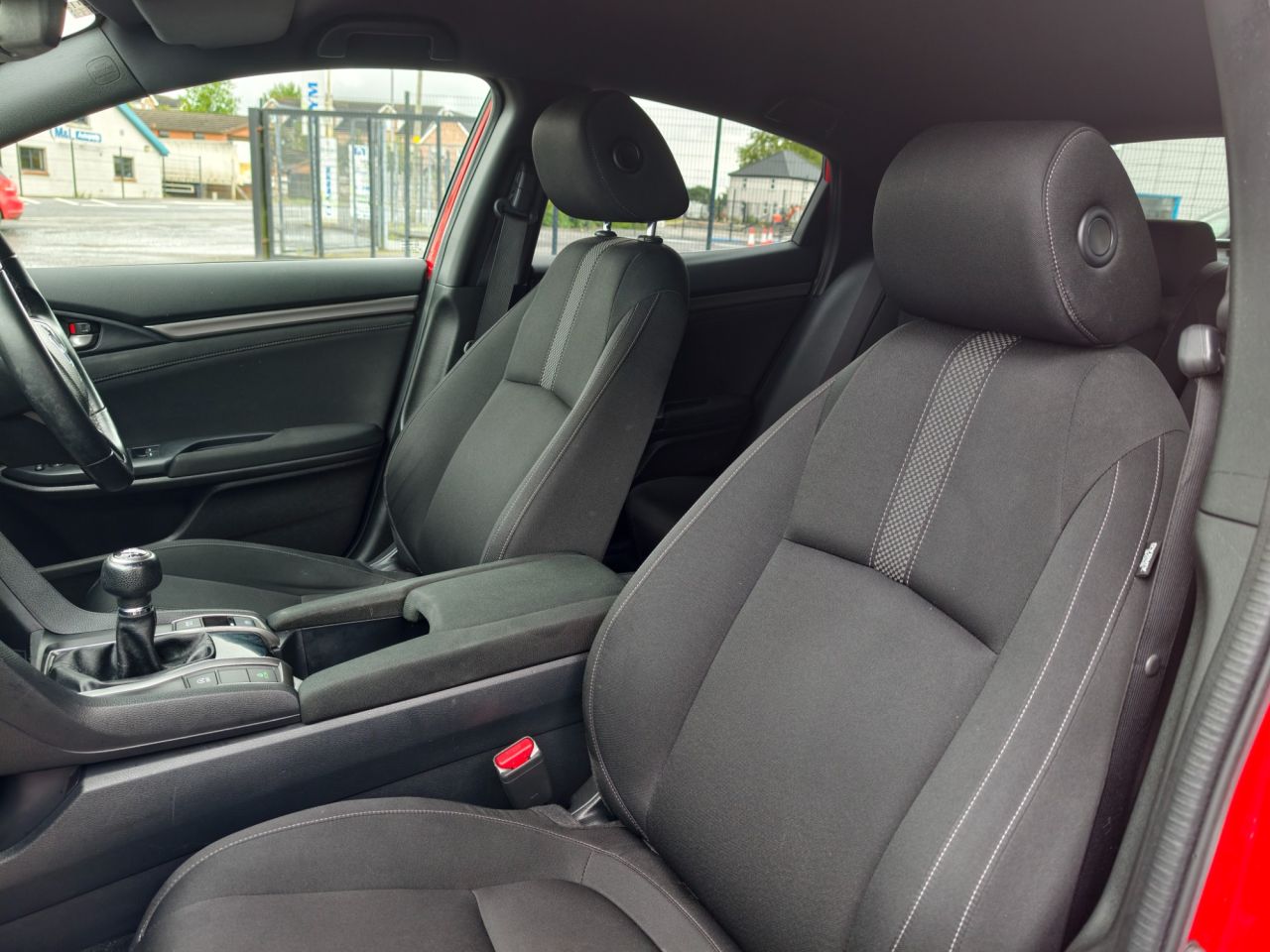 2021 HONDA CIVIC 1.0 VTEC Turbo SR Hatchback 5dr Petrol Manual Euro 6 (s/s) (126 ps) - vehicle photo 32 for sale on PureCar