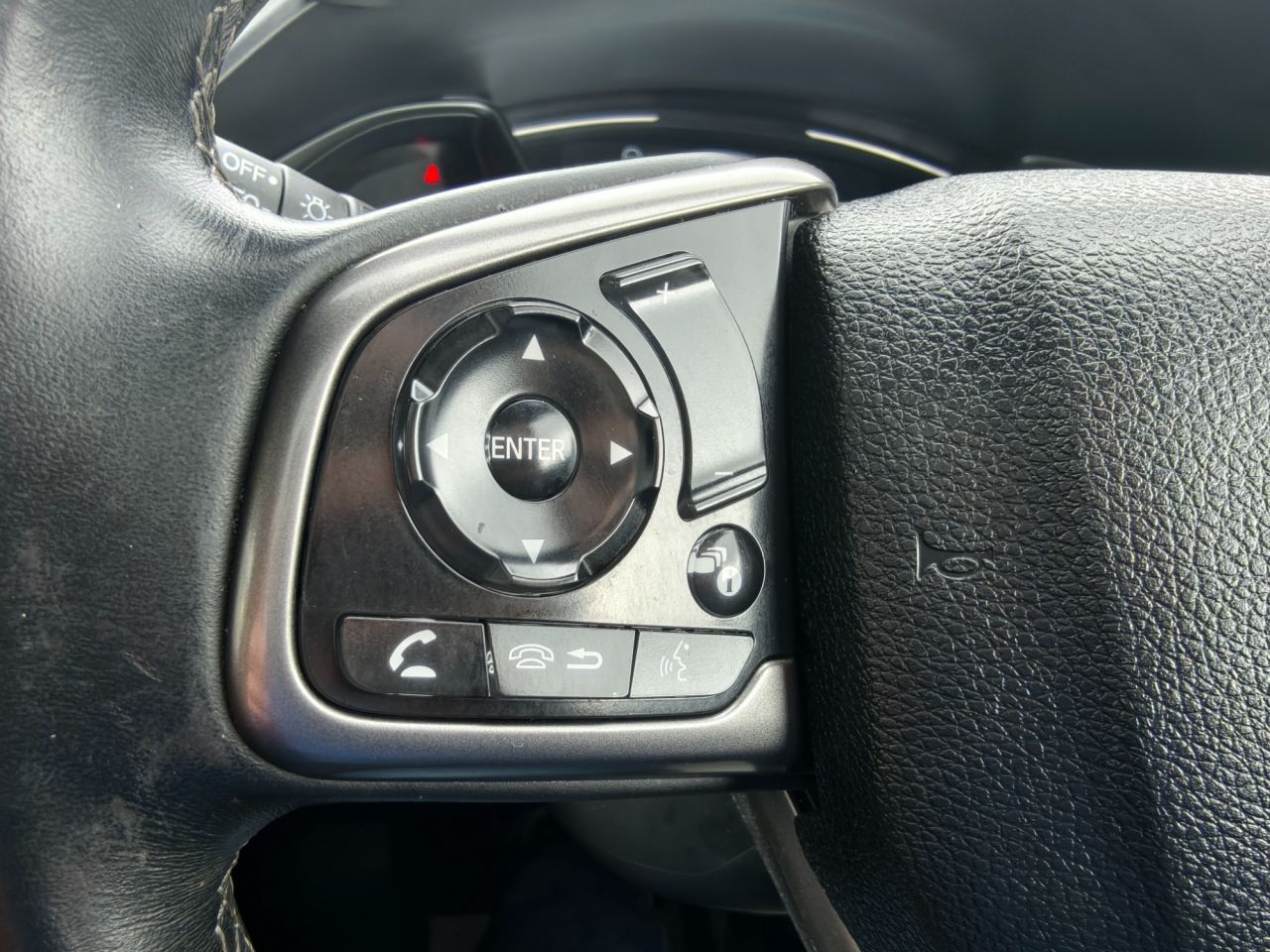 2021 HONDA CIVIC 1.0 VTEC Turbo SR Hatchback 5dr Petrol Manual Euro 6 (s/s) (126 ps) - vehicle photo 37 for sale on PureCar