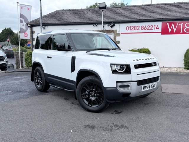 View our LAND ROVER DEFENDER 90