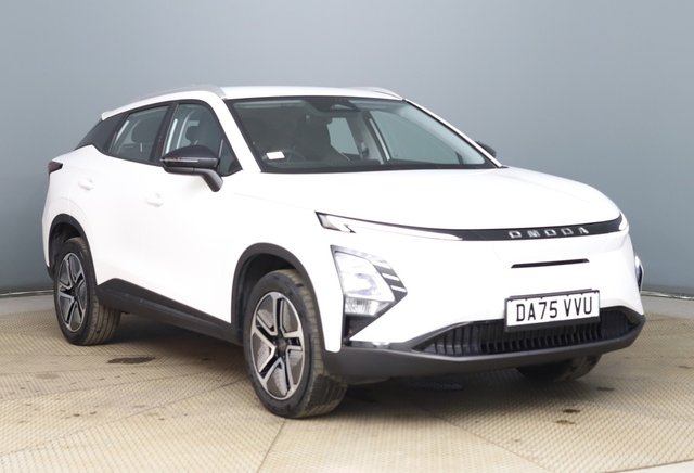 View our Omoda E5 61.05kWh Comfort SUV 5dr Electric Auto (204 ps)