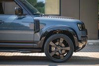 USED 2020 20 LAND ROVER DEFENDER 110 2.0 SD4 SE SUV 5dr Diesel Auto 4WD Euro 6 (s/s) (240 ps) AirSusp/360Cam/AppCarP/Sensors