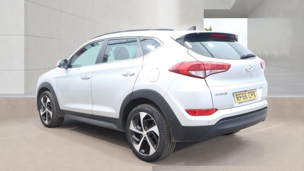 USED 2016 66 HYUNDAI TUCSON 1.7 CRDi Blue Drive Premium SE SUV 5dr Diesel DCT Euro 6 (s/s) (141 ps) 2 KEYS / SERVICE HISTORY