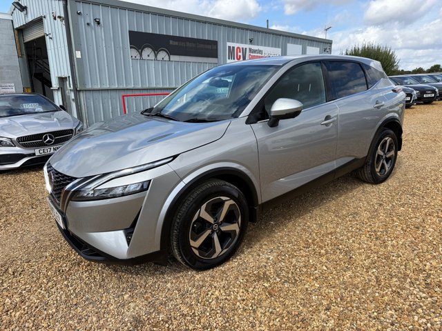 2022 Nissan Qashqai — image 1