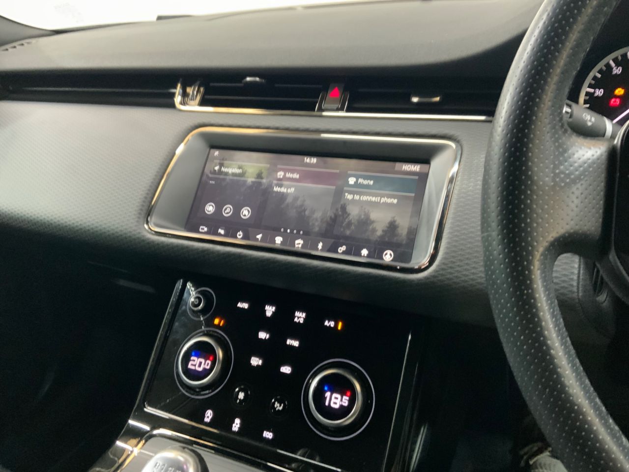 2020 LAND ROVER RANGE ROVER EVOQUE 2.0 D150 R-Dynamic S SUV 5dr Diesel Manual FWD Euro 6 (s/s) (150 ps) - vehicle photo 30 for sale on PureCar