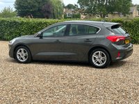 USED 2018 68 FORD FOCUS 1.0T EcoBoost Zetec Hatchback 5dr Petrol Manual Euro 6 (s/s) (125 ps) 56098 miles