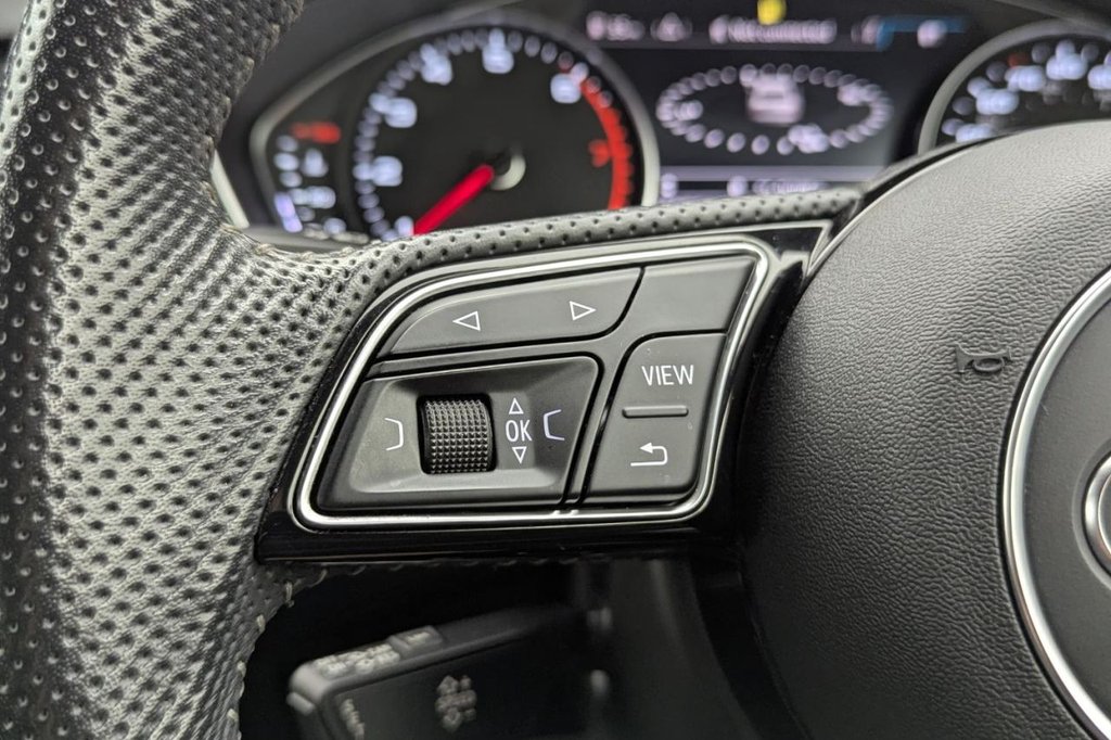 USED 2019 19 AUDI A4 2.0 TFSI 35 Black Edition Saloon 4dr Petrol Manual Euro 6 (s/s) (150 ps) Car Play, Sat Nav, Sensors