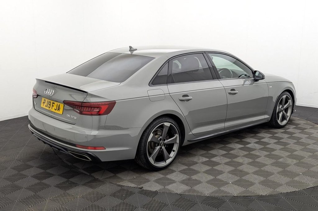 USED 2019 19 AUDI A4 2.0 TFSI 35 Black Edition Saloon 4dr Petrol Manual Euro 6 (s/s) (150 ps) Car Play, Sat Nav, Sensors