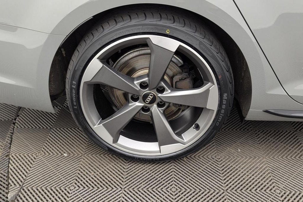 USED 2019 19 AUDI A4 2.0 TFSI 35 Black Edition Saloon 4dr Petrol Manual Euro 6 (s/s) (150 ps) Car Play, Sat Nav, Sensors
