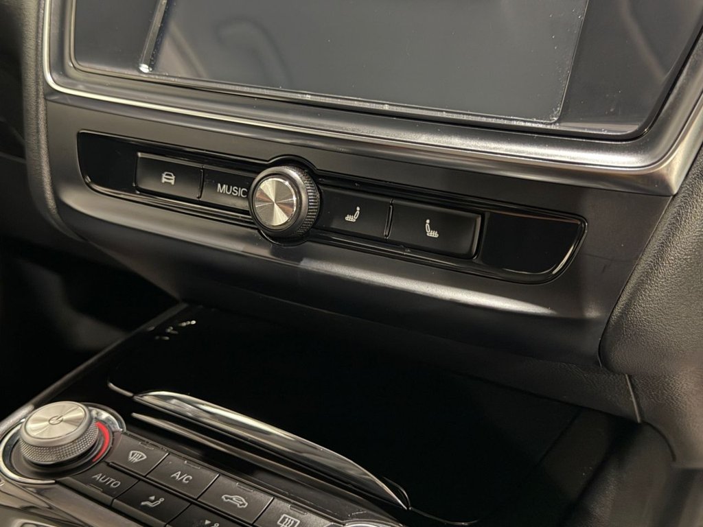 USED 2022 22 MG MG5 61.1kWh Exclusive Long Range Estate 5dr Electric Auto (156 ps) 
