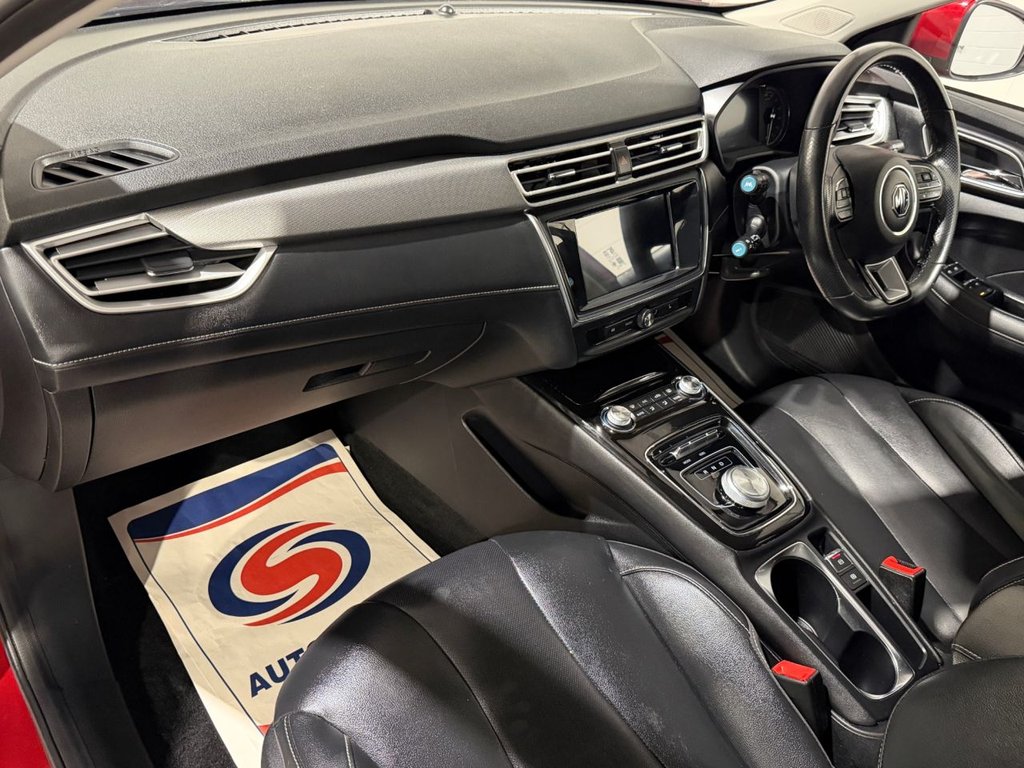 USED 2022 22 MG MG5 61.1kWh Exclusive Long Range Estate 5dr Electric Auto (156 ps) 
