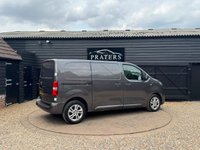 USED 2019 69 VAUXHALL VIVARO 2.0 Turbo D 3100 Elite Panel Van 5dr Diesel Auto L1 H1 Euro 6 (s/s) (180 ps) 