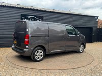USED 2019 69 VAUXHALL VIVARO 2.0 Turbo D 3100 Elite Panel Van 5dr Diesel Auto L1 H1 Euro 6 (s/s) (180 ps) 
