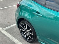 USED 2025 25 TOYOTA COROLLA 1.8 VVT-h GR SPORT Hatchback 5dr Petrol Hybrid CVT Euro 6 (s/s) (140 ps) SUPER GREEN | FULL HISTORY