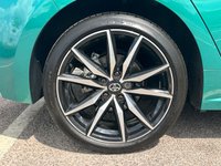 USED 2025 25 TOYOTA COROLLA 1.8 VVT-h GR SPORT Hatchback 5dr Petrol Hybrid CVT Euro 6 (s/s) (140 ps) SUPER GREEN | FULL HISTORY