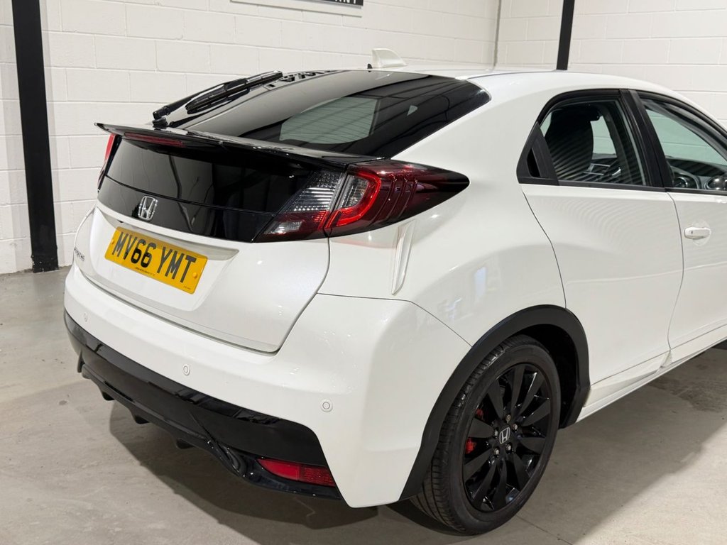 USED 2017 66 HONDA CIVIC 1.4 i-VTEC SE Plus (Navi) Hatchback 5dr Petrol Manual Euro 6 (s/s) (100 ps) 