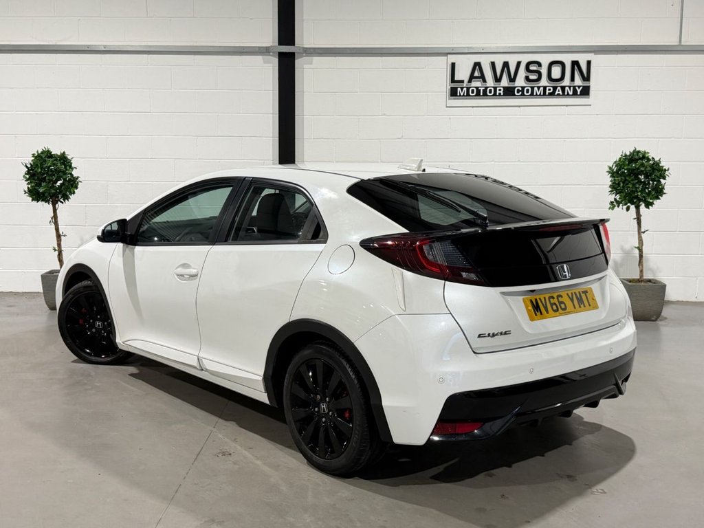 USED 2017 66 HONDA CIVIC 1.4 i-VTEC SE Plus (Navi) Hatchback 5dr Petrol Manual Euro 6 (s/s) (100 ps) 