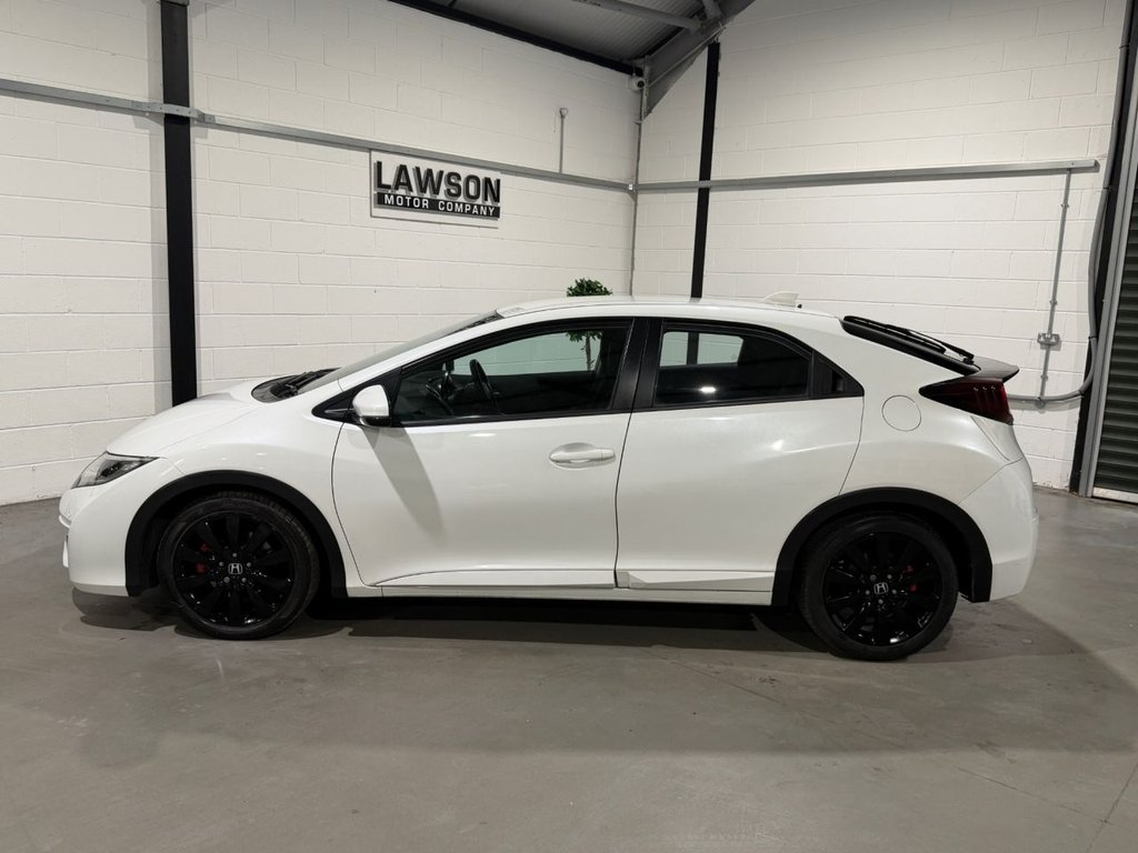 USED 2017 66 HONDA CIVIC 1.4 i-VTEC SE Plus (Navi) Hatchback 5dr Petrol Manual Euro 6 (s/s) (100 ps) 