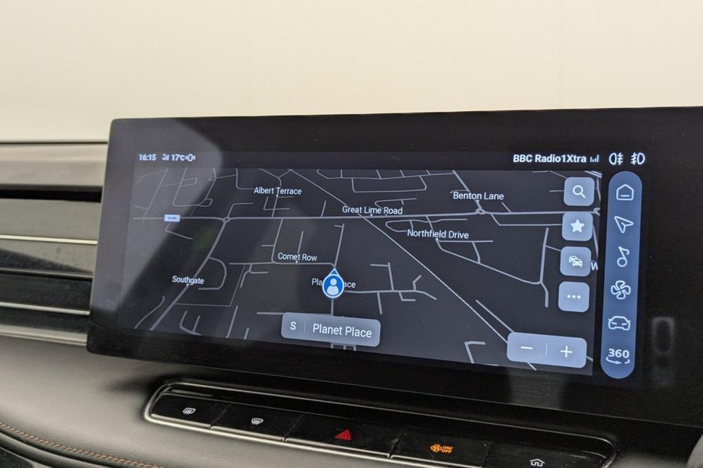USED 2025 25 MG MG HS 1.5 T-GDI Trophy SUV 5dr Petrol DCT Euro 6 (s/s) (169 ps) Car Play, Sat Nav, Camera