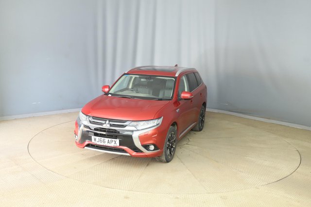 View our MITSUBISHI OUTLANDER