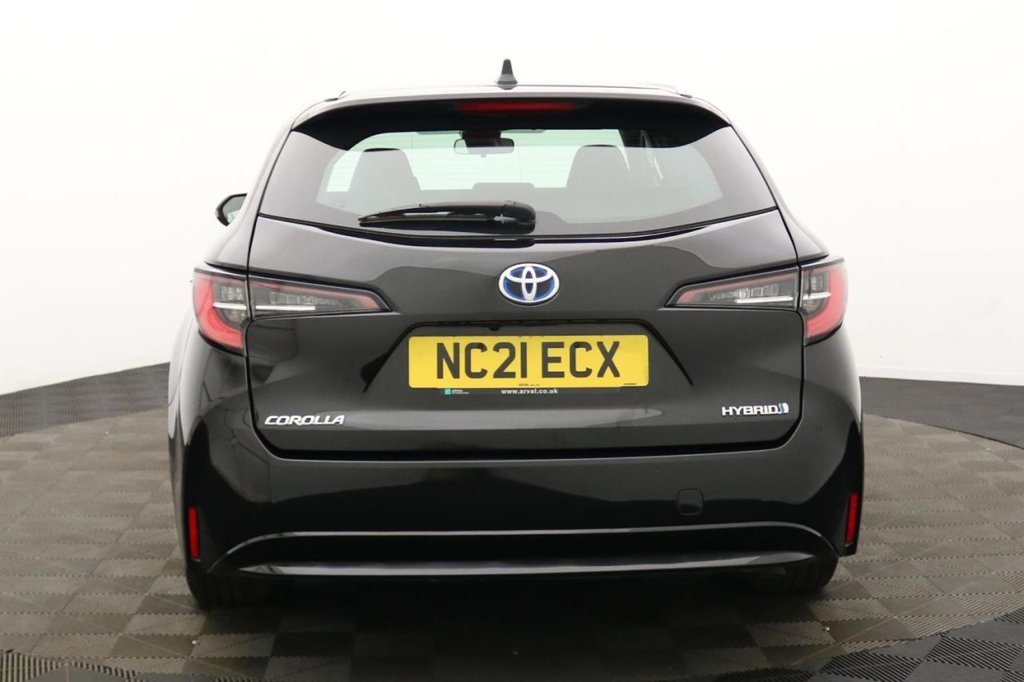 USED 2021 21 TOYOTA COROLLA 1.8 VVT-h GPF Icon Tech Touring Sports 5dr Petrol Hybrid CVT Euro 6 (s/s) (122 ps) Sat Nav, Camera, Park Assist