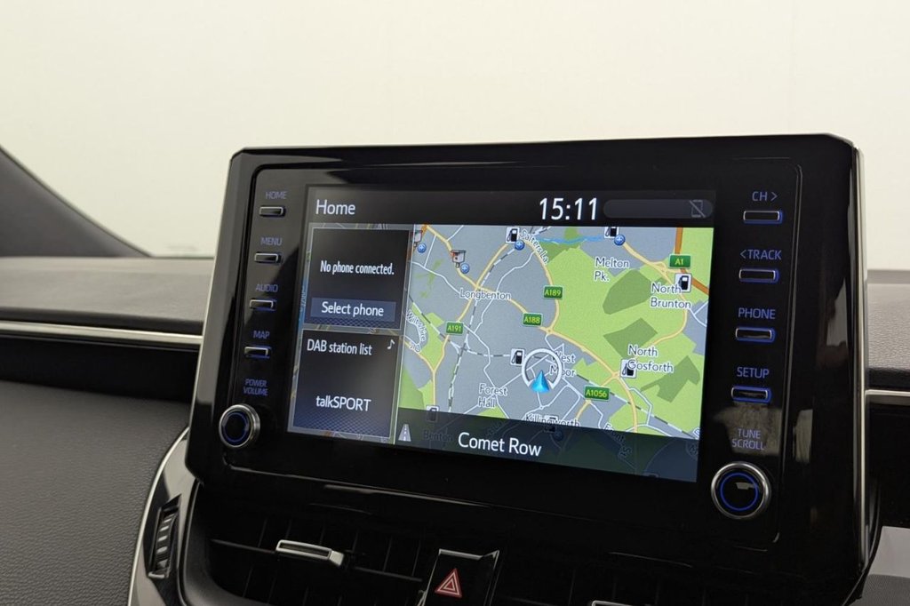 USED 2021 21 TOYOTA COROLLA 1.8 VVT-h GPF Icon Tech Touring Sports 5dr Petrol Hybrid CVT Euro 6 (s/s) (122 ps) Sat Nav, Camera, Park Assist