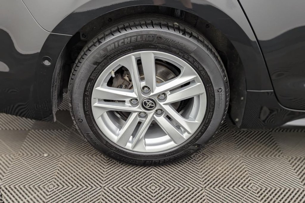 USED 2021 21 TOYOTA COROLLA 1.8 VVT-h GPF Icon Tech Touring Sports 5dr Petrol Hybrid CVT Euro 6 (s/s) (122 ps) Sat Nav, Camera, Park Assist