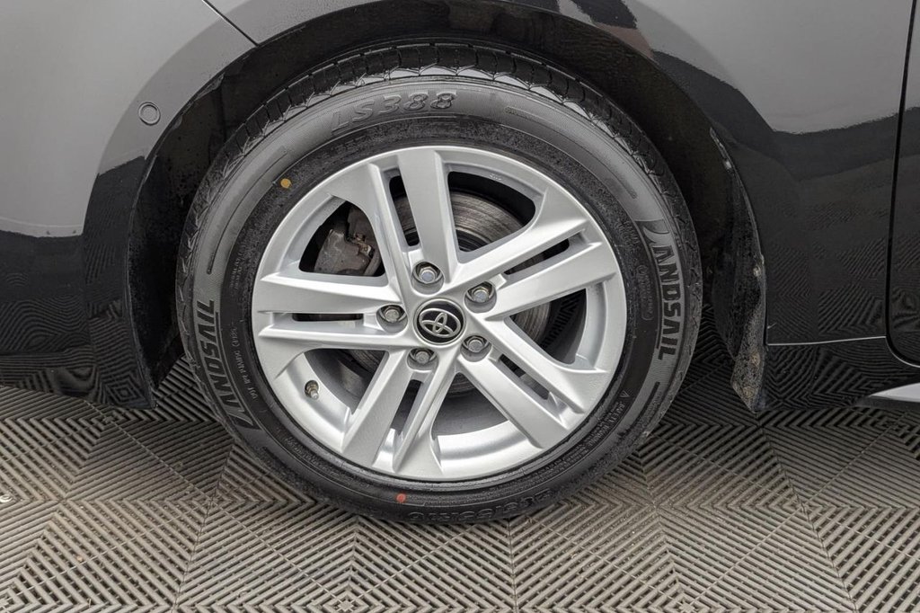 USED 2021 21 TOYOTA COROLLA 1.8 VVT-h GPF Icon Tech Touring Sports 5dr Petrol Hybrid CVT Euro 6 (s/s) (122 ps) Sat Nav, Camera, Park Assist