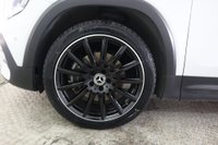 USED 2022 72 MERCEDES-BENZ GLB 1.3 GLB200 AMG Line Night Edition (Premium Plus) 7G-DCT Euro 6 (s/s) 5dr Pan Sunroof, Rev Camera,