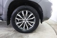 USED 2023 72 TOYOTA LAND CRUISER 2.8D Invincible Auto 4WD Euro 6 (s/s) 5dr (7 Seat) 360 Camera, Heated Seats,